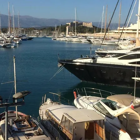 Joli 2 Pieces Appartement Antibes